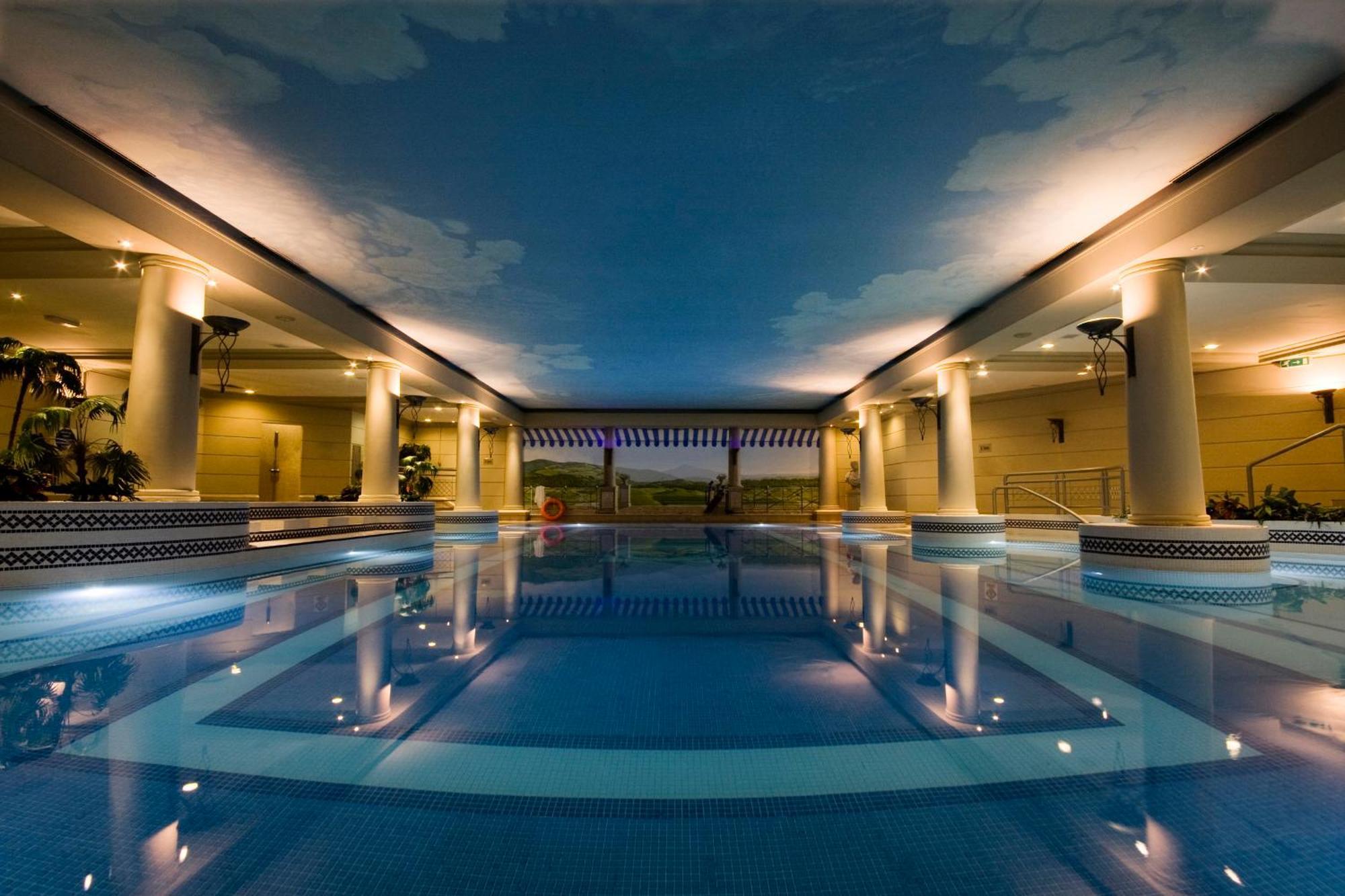 Hunter Lodges By Celtic Manor Newport  Esterno foto