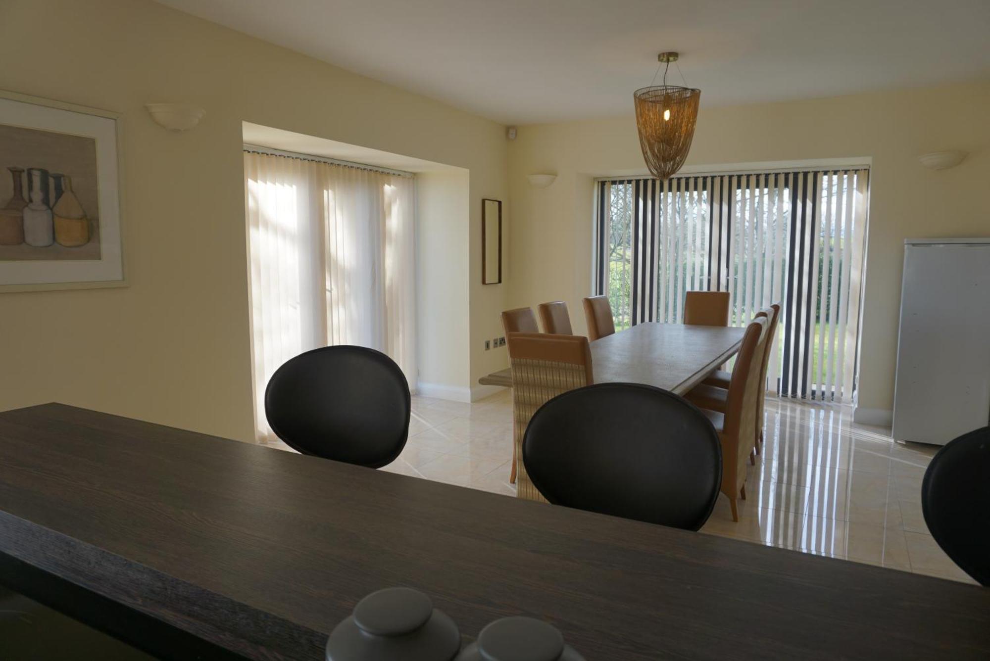 Hunter Lodges By Celtic Manor Newport  Esterno foto